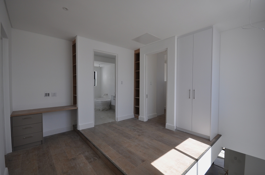 3 Bedroom Property for Sale in La Roche Western Cape